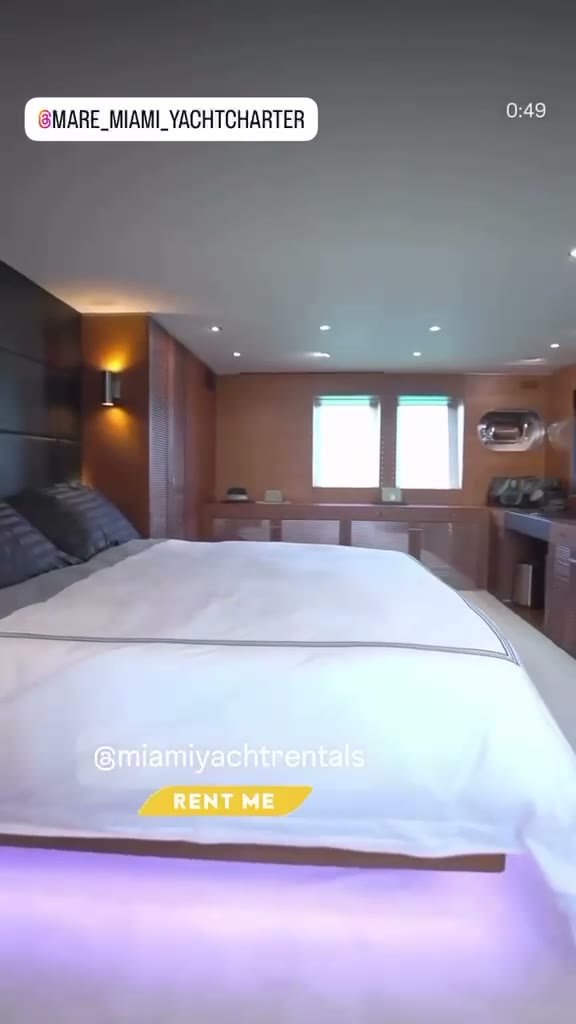 115ft Superyacht, 115-foot Italian shipyard, on charter in Miami