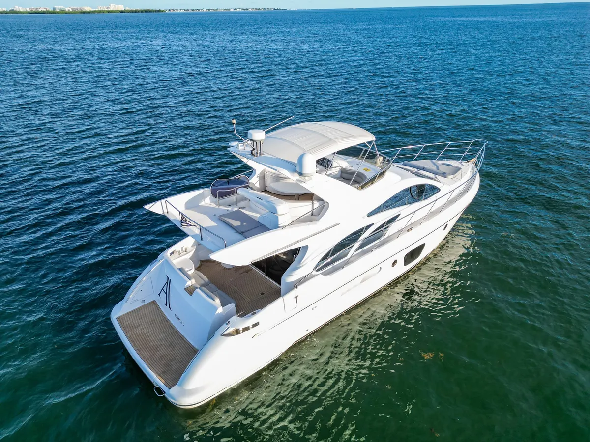 58ft Motor Yacht — photograph 8 of 27