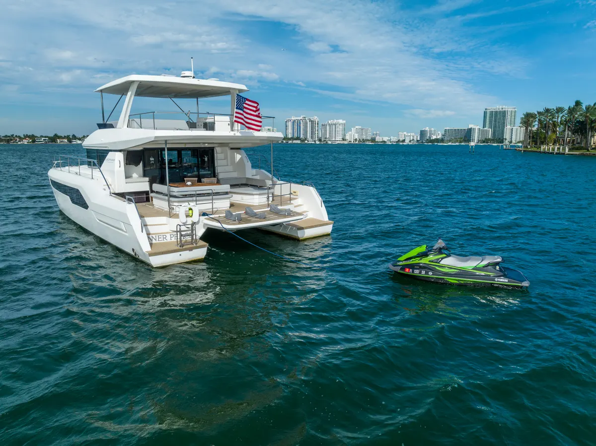 60ft Power Catamaran — photograph 102 of 107