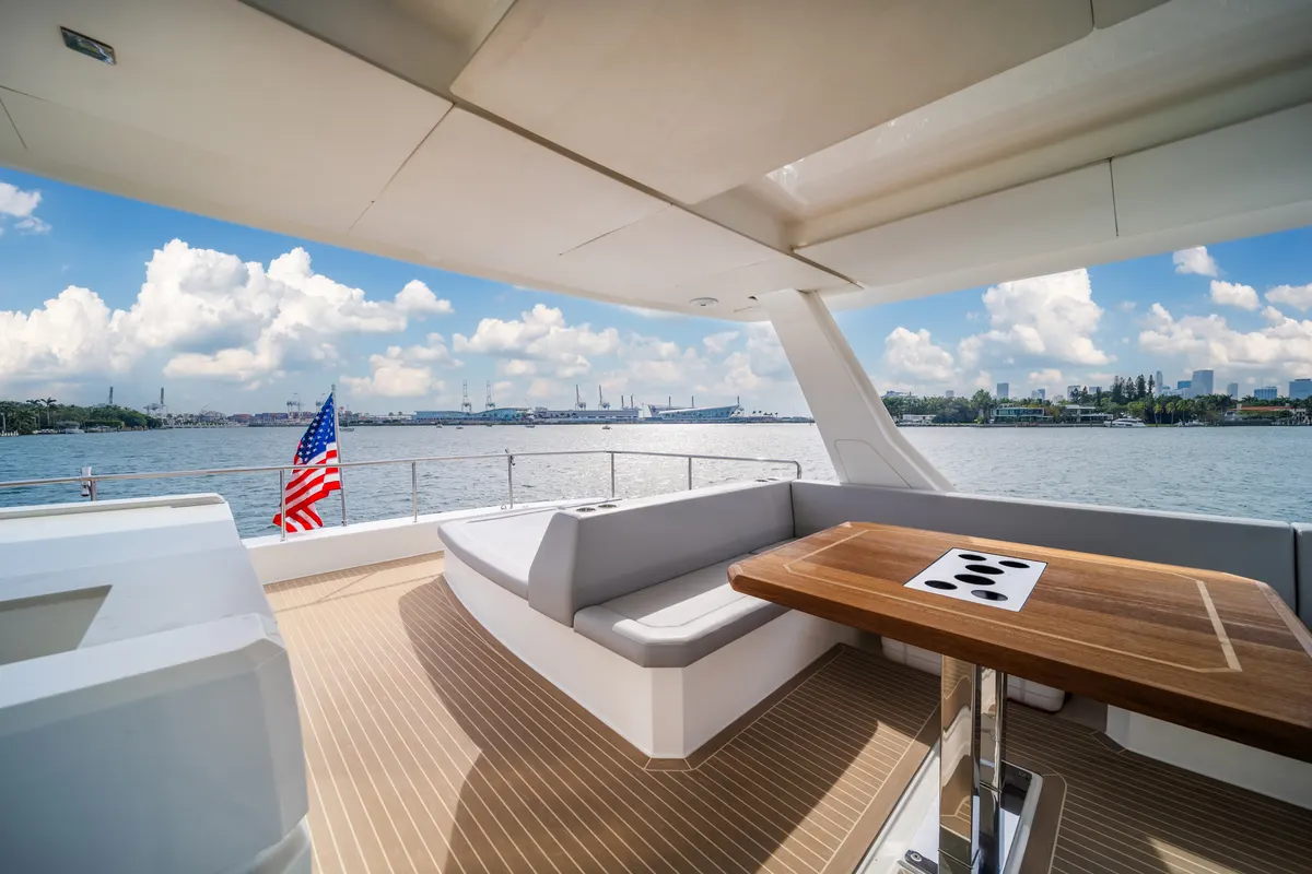 60ft Power Catamaran — photograph 104 of 107