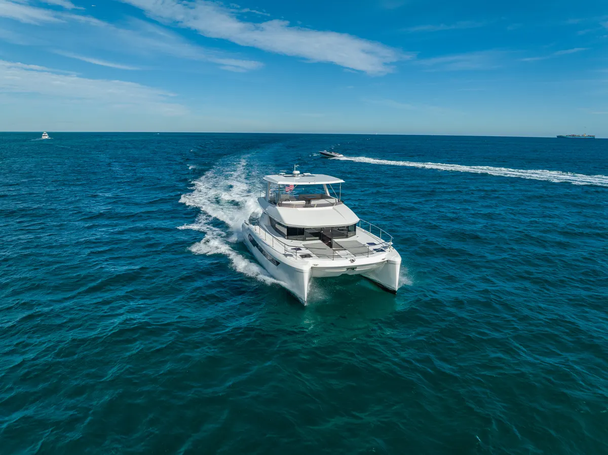 Yacht + beach on a MARE charter in Miami