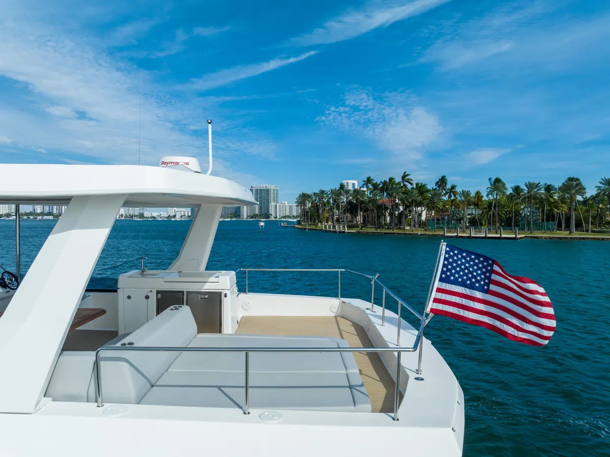 60ft Power Catamaran — photograph 28 of 107