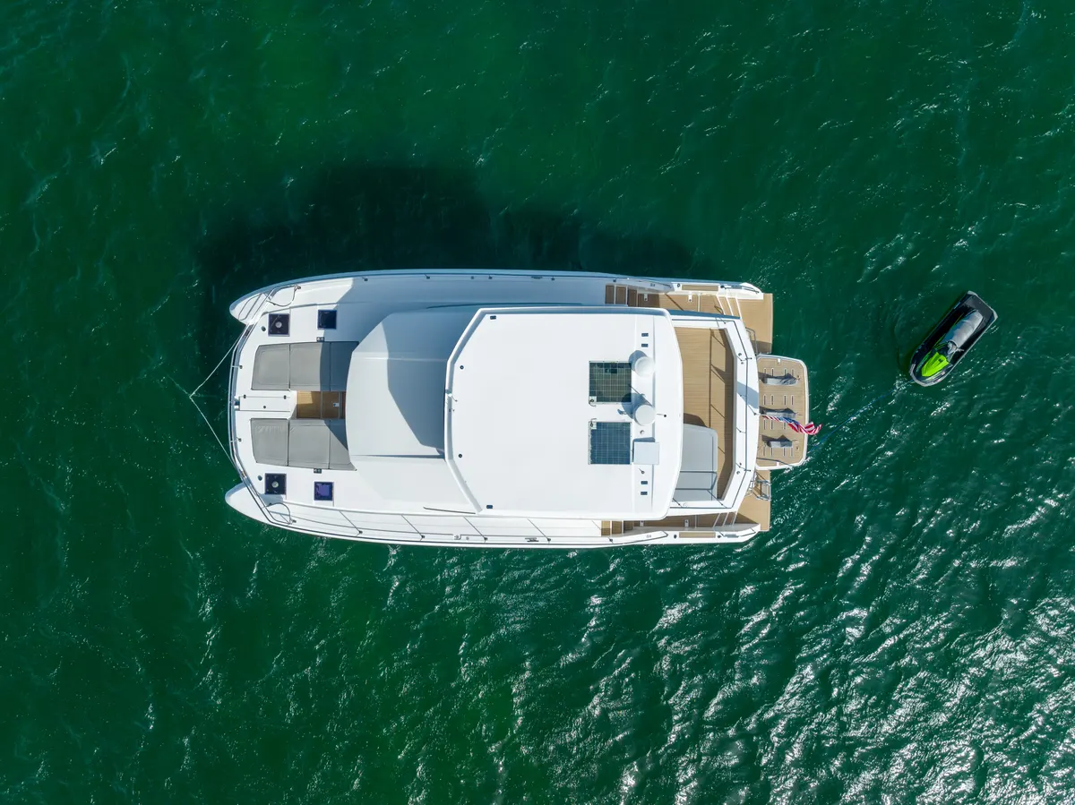 60ft Power Catamaran — photograph 62 of 107