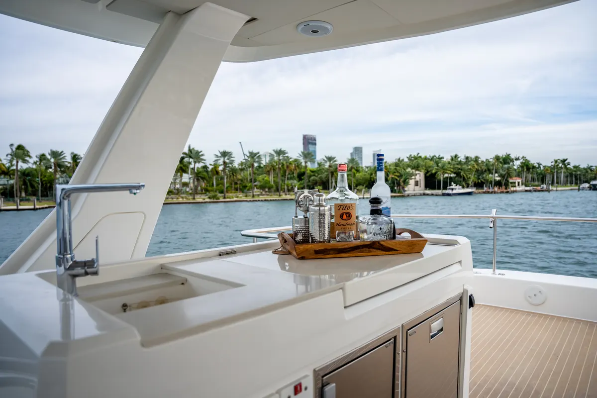 60ft Power Catamaran — photograph 64 of 107
