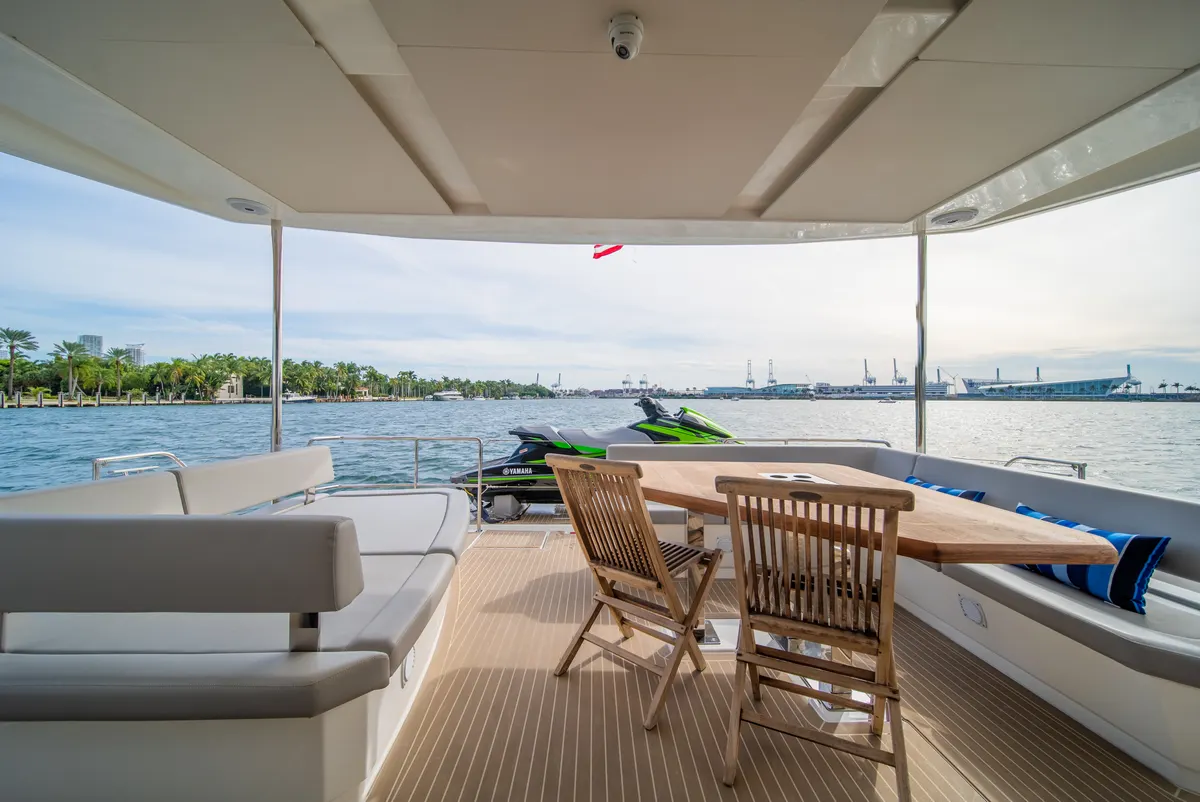 60ft Power Catamaran — photograph 100 of 107