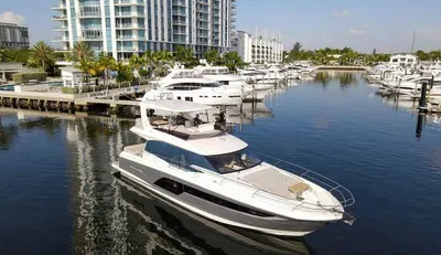 65ft Motor Yacht — photograph 12 of 16