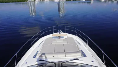 65ft Motor Yacht — photograph 9 of 16