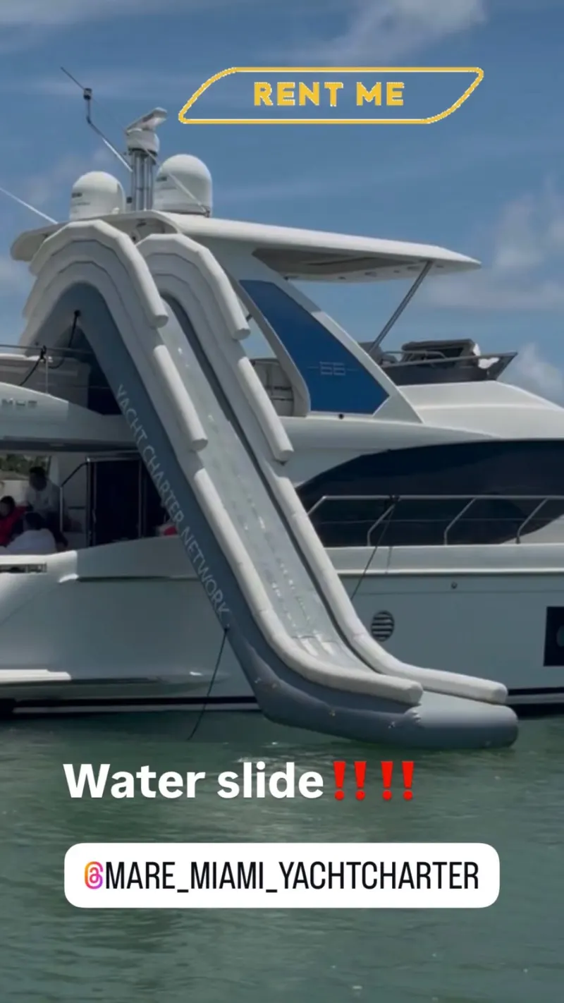 Amenities & toys onboard a MARE Miami yacht charter — 11